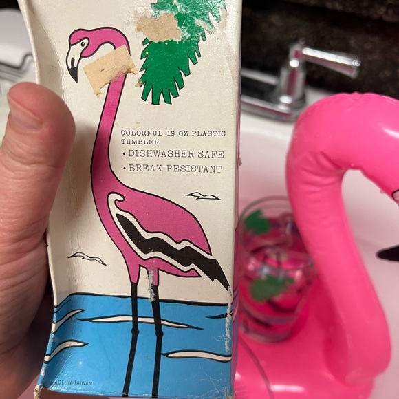 Vintage 1970’s Inflatable Flamingo Pool Drink Caddy, Florida Style, Midcentury - Picture 8 of 10